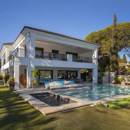Villa Private Pool With 5 Bedrooms *